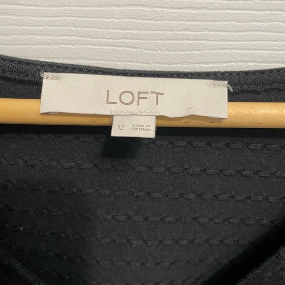 44-Loft Women’s Black Bobble Tiered Dress Babydoll w/ Balloon Sleeves Size 12 - Picture 4 of 10